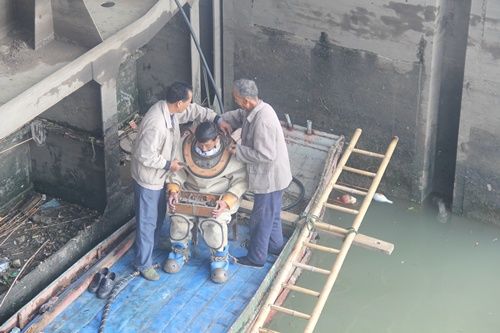 闸门槽水下录像